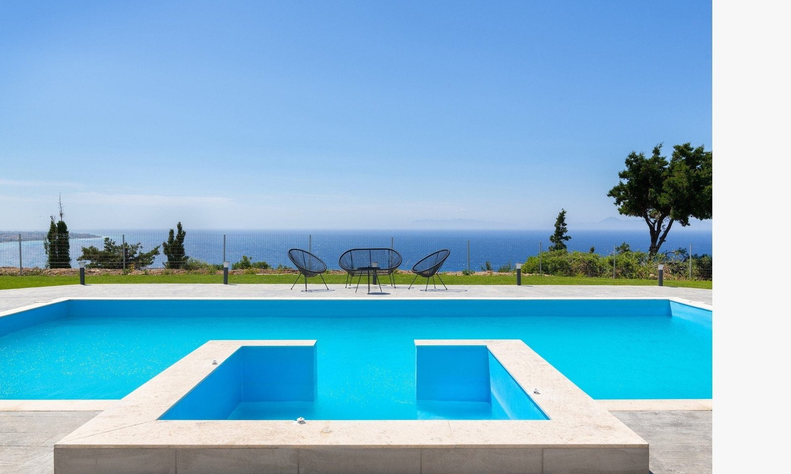 The Monthe Smith – A Stunning Villa in the Heart of Rhodes Town