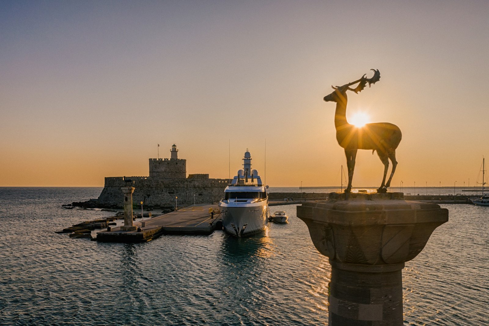 Private Yacht Hiring in Rhodes: Your Exclusive Journey Awaits
